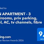 Sun - 3 Bedrooms, Priv Parking, Pool, Ac, Tv Channels, Fibre Net *