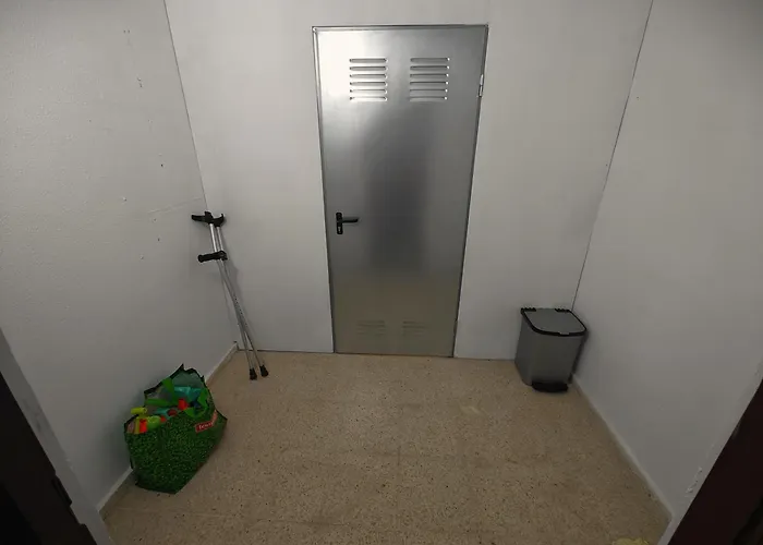 Sun - 3 Bedrooms, Priv Parking, Pool, Ac, Tv Channels, Fibre Net Appartement *
