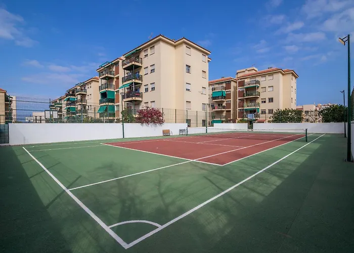 公寓 Sun - 3 Bedrooms, Priv Parking, Pool, Ac, Tv Channels, Fibre Net