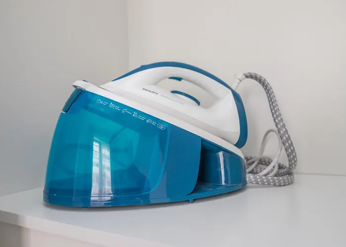 Apartment Sun - 3 Bedrooms, Priv Parking, Pool, Ac, Tv Channels, Fibre Net *