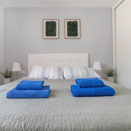 Sun - 3 Bedrooms, Priv Parking, Pool, Ac, Tv Channels, Fibre Net Daire *