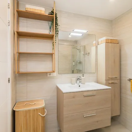 Sun - 3 Bedrooms, Priv Parking, Pool, Ac, Tv Channels, Fibre Net Appartamento *